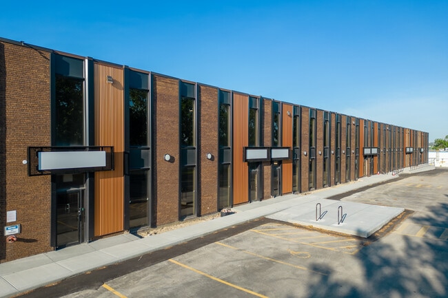 More details for 1209-1229 38 Av NE, Calgary, AB - Office for Lease