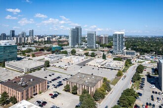 201 Consumers Rd, Toronto, ON - Aerial  map view