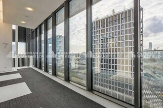 2-8 Rue Albert Einstein, Paris à louer Photo intérieure- Image 1 de 5