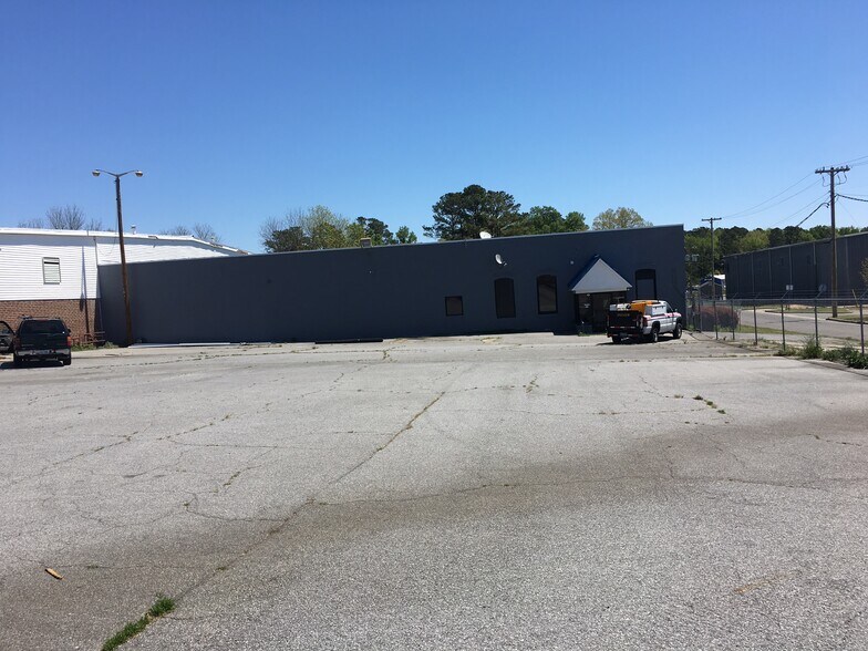 412 Park Ave, Kinston, NC à vendre - Photo du bâtiment - Image 2 de 35