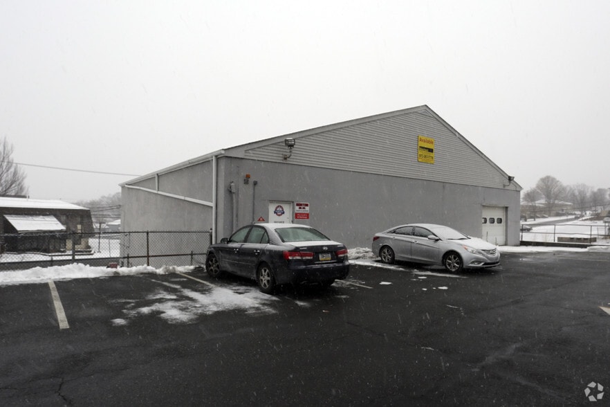 543 Marshall St, Phillipsburg, NJ à louer - Photo principale - Image 1 de 21