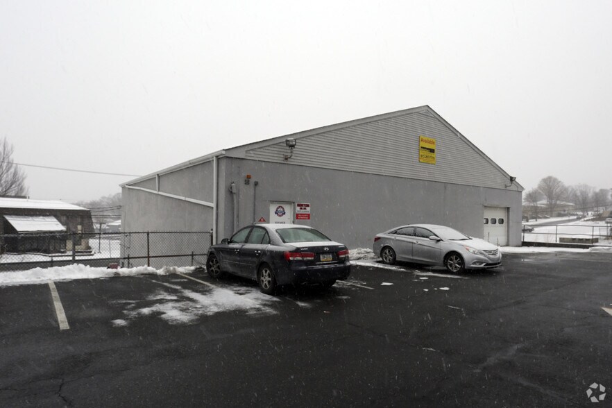 543 Marshall St, Phillipsburg, NJ for lease - Primary Photo - Image 1 of 21