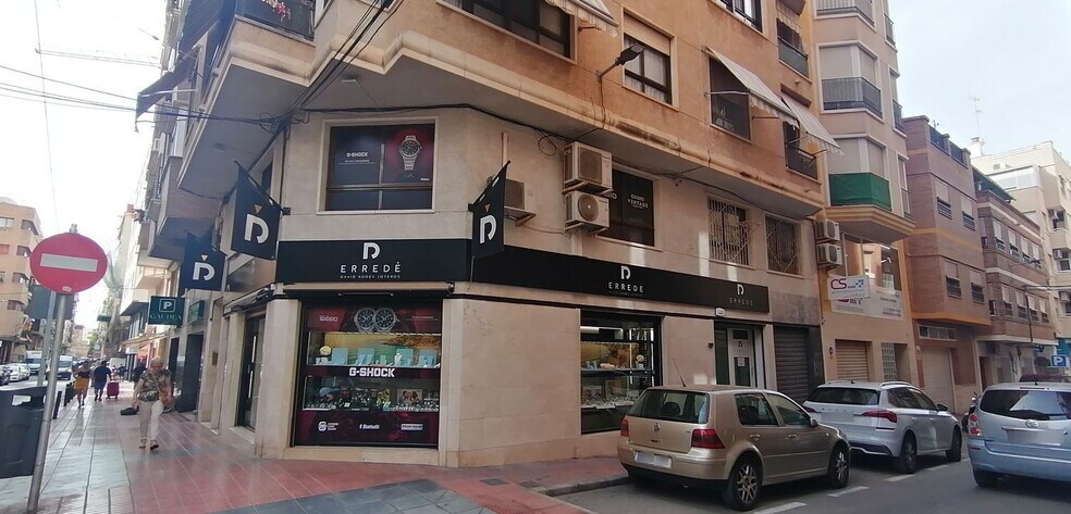 Commerce de détail dans Santa Pola à louer - Photo du bâtiment - Image 1 de 42