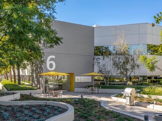 Plus de détails pour 2 Executive Cir, Irvine, CA - Bureau à louer