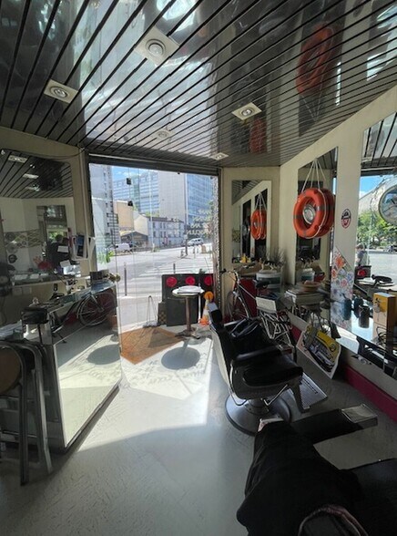 68 Boulevard Pasteur, Paris for sale - Building Photo - Image 3 of 14
