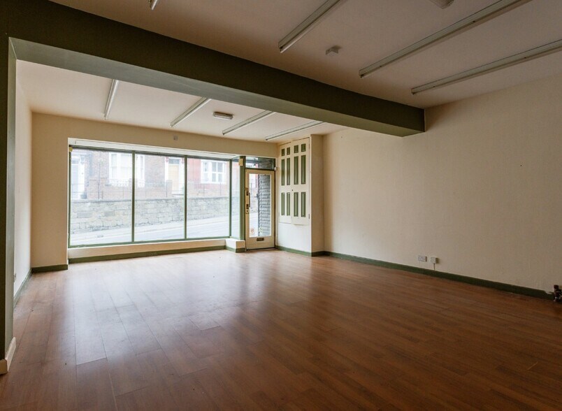 21 & 21A Zetland Rd, Loftus à vendre - Photo intérieure - Image 3 de 3