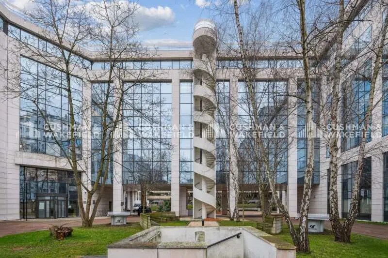 11-19 Rue De La Vanne, Montrouge for lease - Building Photo - Image 2 of 2