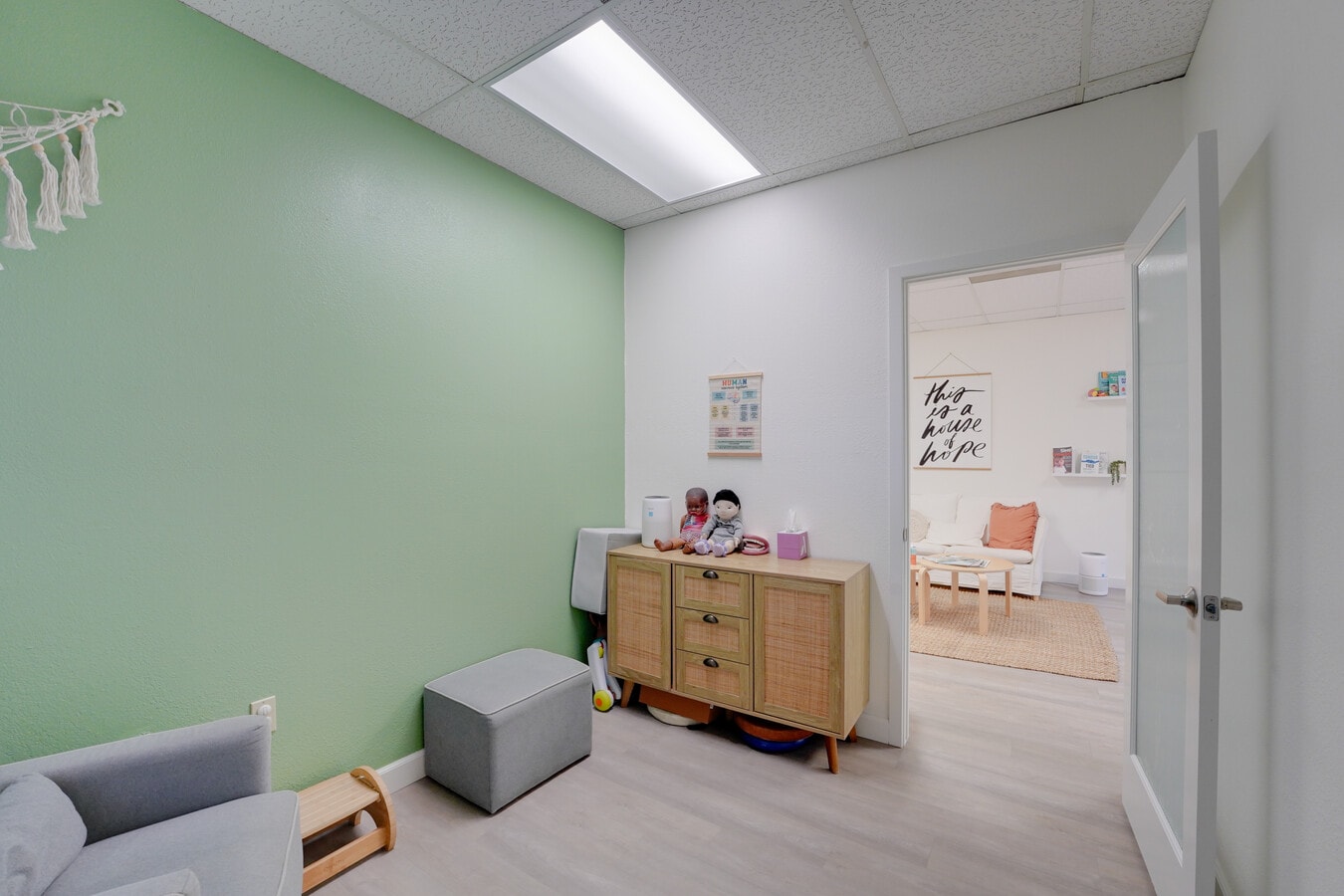 4403 Manchester Ave, Encinitas, CA 92024 - Unit 207 A&B - - Interior Photo - Image 2 of 7