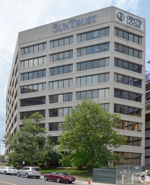 510 Jefferson St SE, Roanoke, VA à louer - Photo du bâtiment - Image 3 de 10