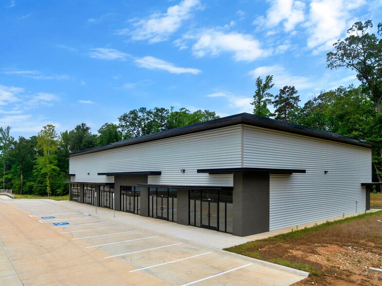 US Highway 259, Broken Bow, OK for lease - Building Photo - Image 3 of 4