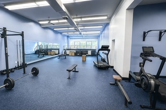 931 Flatbush Ave, Brooklyn, NY for lease Interior Photo- Image 2 of 2