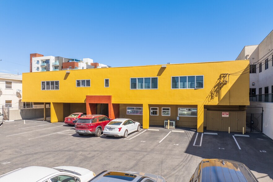 3611 Motor Ave, Los Angeles, CA à vendre - Photo du bâtiment - Image 3 de 29