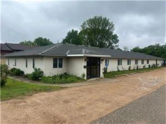 2020 9th St E, Glencoe, MN for sale - Building Photo - Image 2 of 18