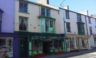 Plus de détails pour 50 High St, Criccieth - Vente au détail à louer