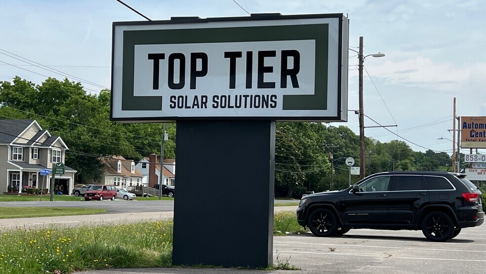 5301 E Princess Anne Rd, Norfolk, VA à louer - Photo du bâtiment - Image 3 de 16