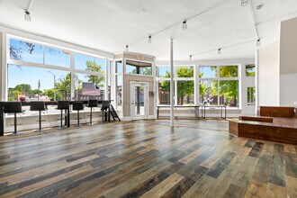 2631-2641 Gravois Rd, Saint Louis, MO for lease Interior Photo- Image 1 of 7