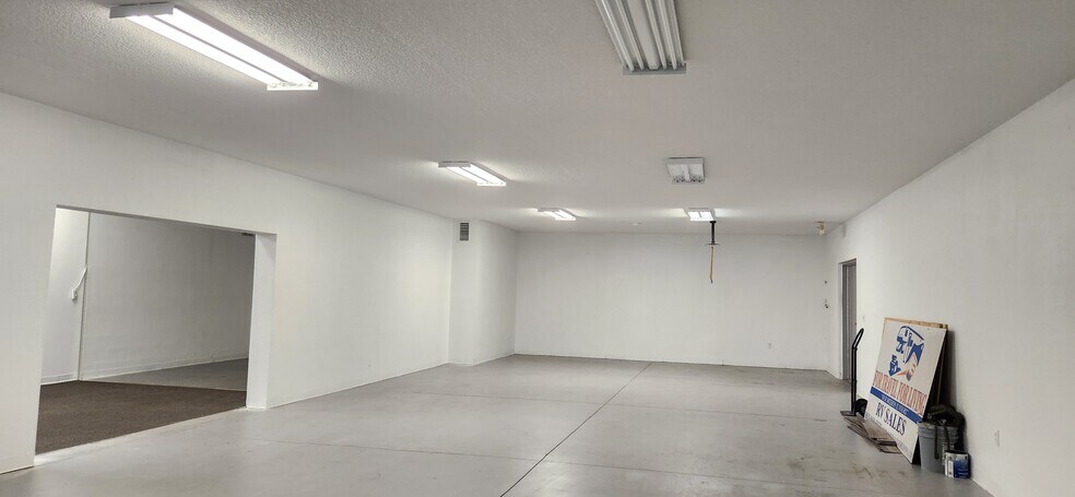 610 Combee Rd N, Lakeland, FL à vendre - Photo du bâtiment - Image 2 de 6