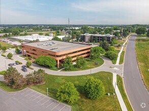 3033 Orchard Vista Dr SE, Grand Rapids, MI - AÉRIEN  Vue de la carte - Image1
