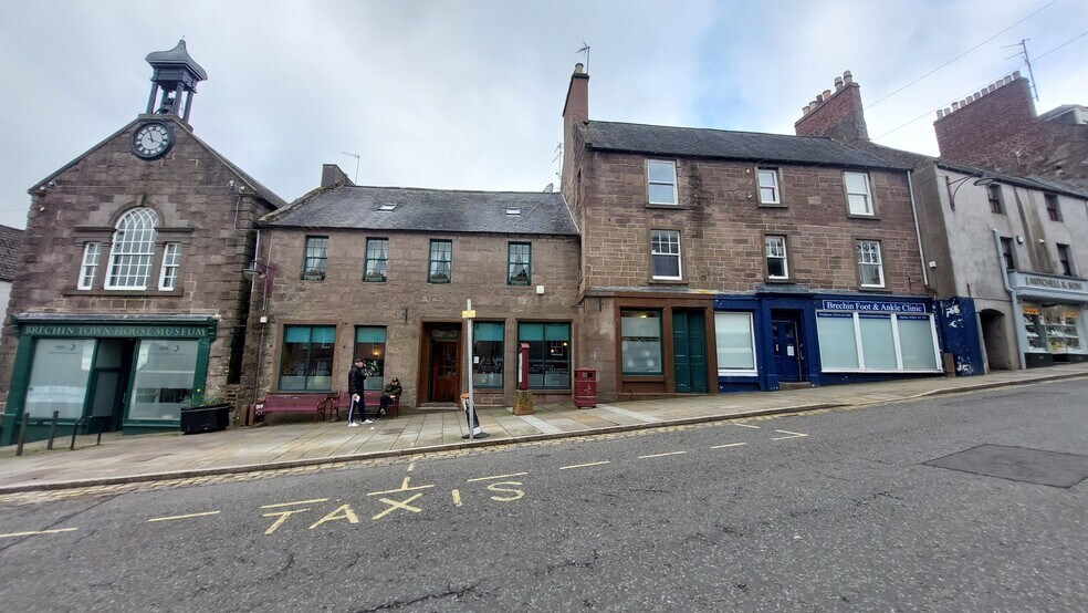 26-28 High St, Brechin for sale - Building Photo - Image 2 of 3