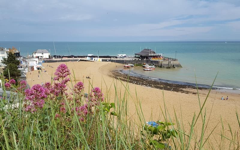 20 Queens Rd, Broadstairs for sale - Building Photo - Image 2 of 35