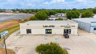 Plus de détails pour 4447 Thousand Oaks, San Antonio, TX - Commerce de détail à louer