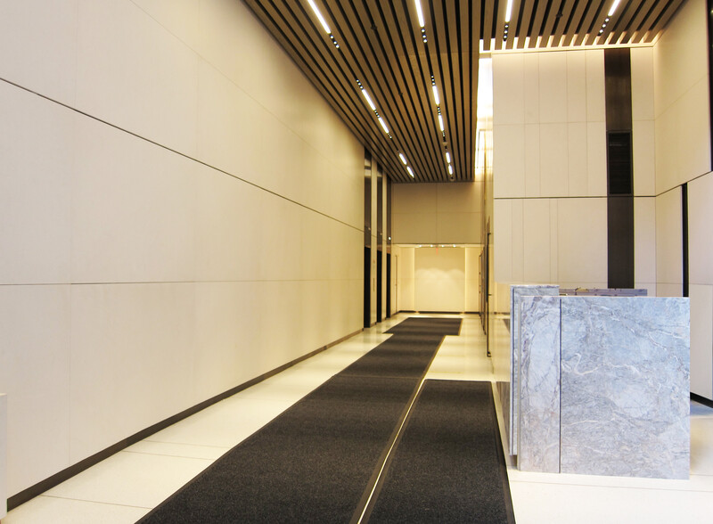 270 Madison Ave, New York, NY for lease - Lobby - Image 3 of 7