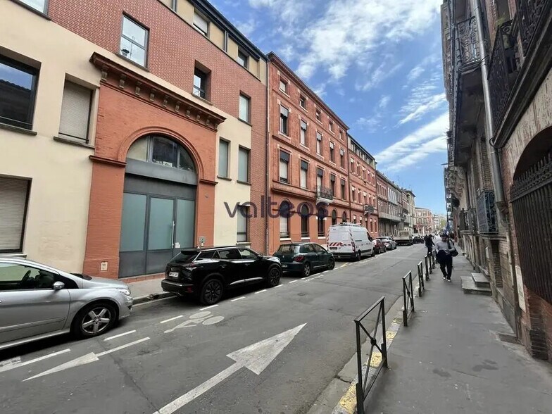 4 Rue Caffarelli, Toulouse à louer - Photo du bâtiment - Image 1 de 12