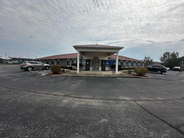 298 Bogle St, Somerset, KY for lease - Primary Photo - Image 1 of 22