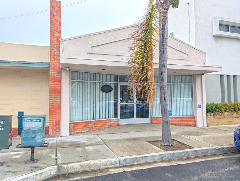 700 S A St, Oxnard, CA for lease - Building Photo - Image 1 of 12