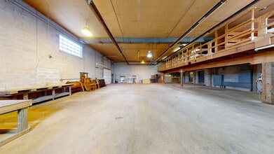 16 Madison St, Leetonia, OH for sale Interior Photo- Image 1 of 5