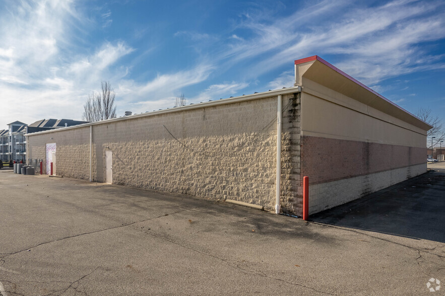 8600 Sancus Blvd, Columbus, OH for sale - Building Photo - Image 2 of 4