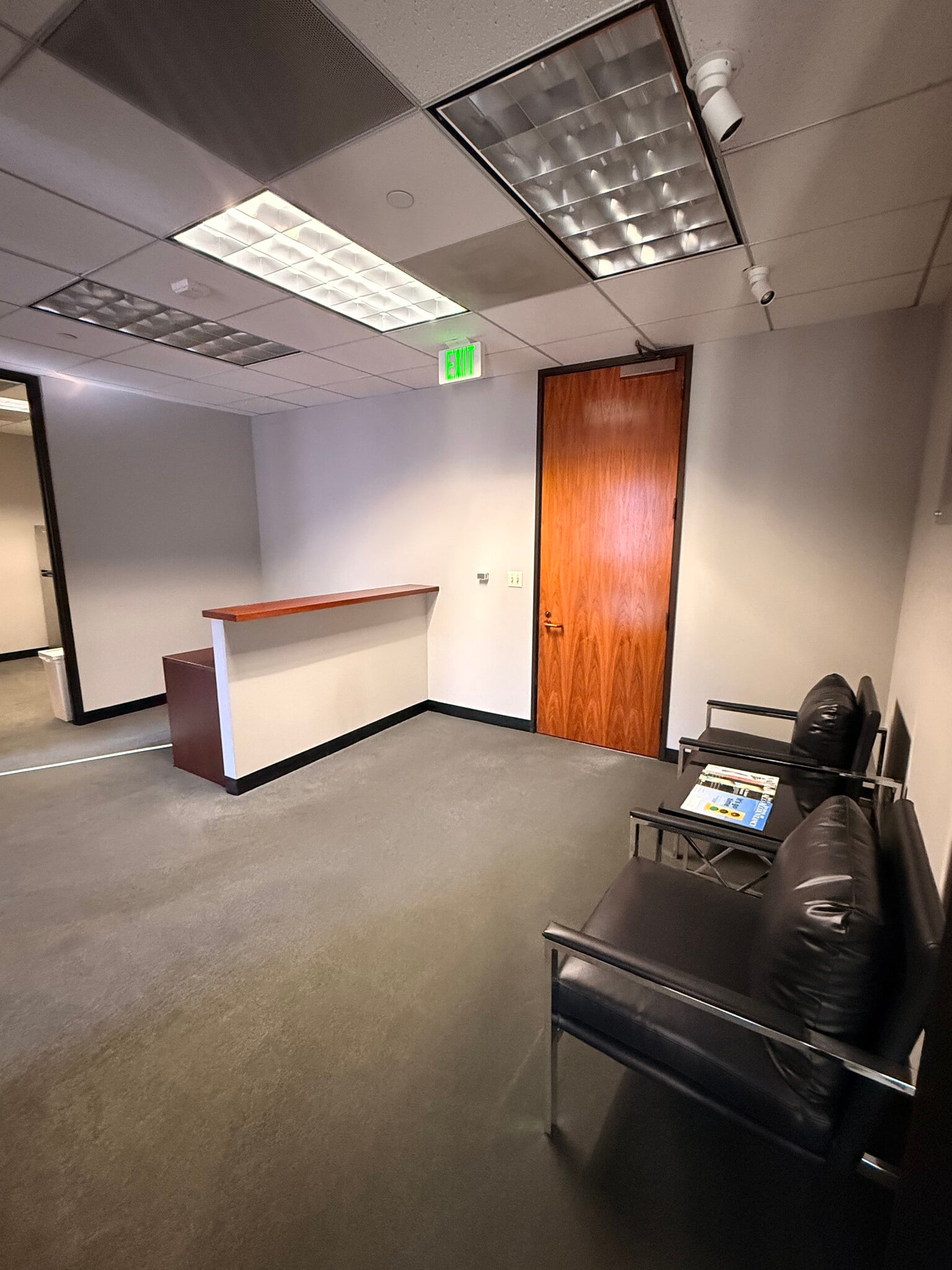3731 Wilshire Blvd, Los Angeles, CA for lease Interior Photo- Image 1 of 11