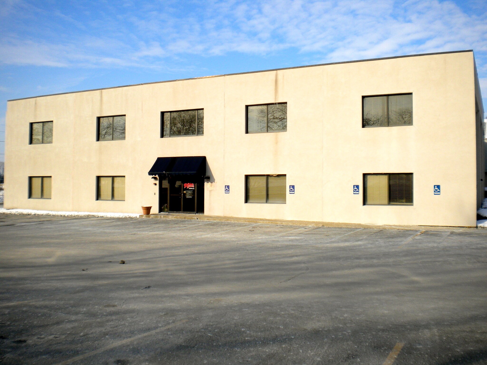 987 Stewart Rd, Monroe, MI à louer Photo principale- Image 1 de 15