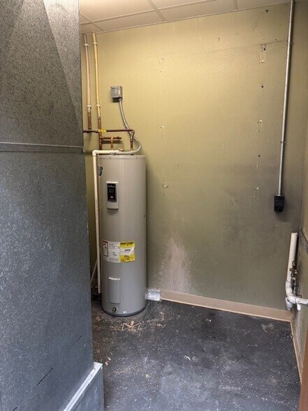 668 Maratech Ave, Marathon City, WI à louer - Photo du bâtiment - Image 3 de 11