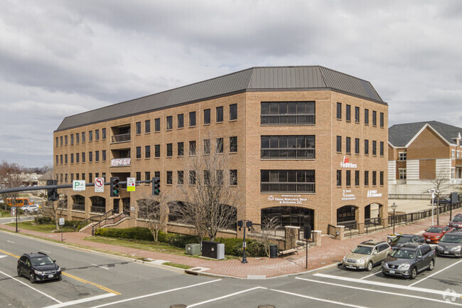 More details for 3975 University Dr, Fairfax, VA - Office for Lease