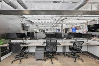 301-303 W 4th St, Royal Oak, MI for lease Interior Photo- Image 2 of 4