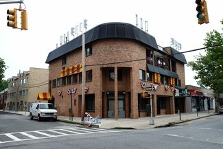 Plus de détails pour 6805 Fresh Meadow Ln, Fresh Meadows, NY - Commerce de détail à louer