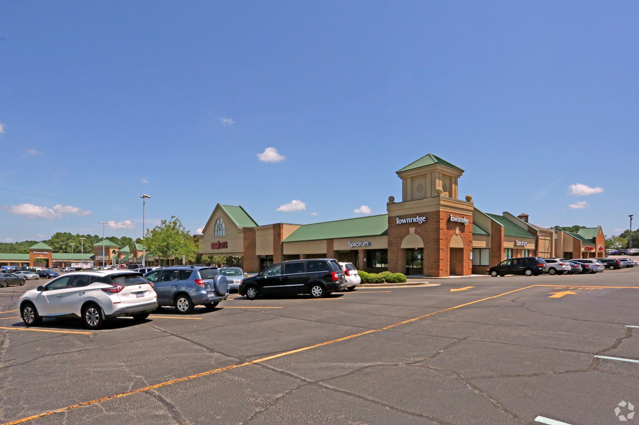 6500-6602 Glenwood Ave, Raleigh, NC for lease Primary Photo- Image 1 of 9