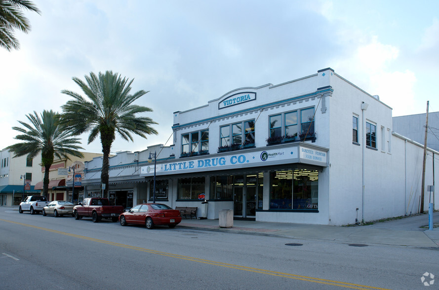 400 Canal St, New Smyrna Beach, FL à vendre - Photo principale - Image 1 de 1