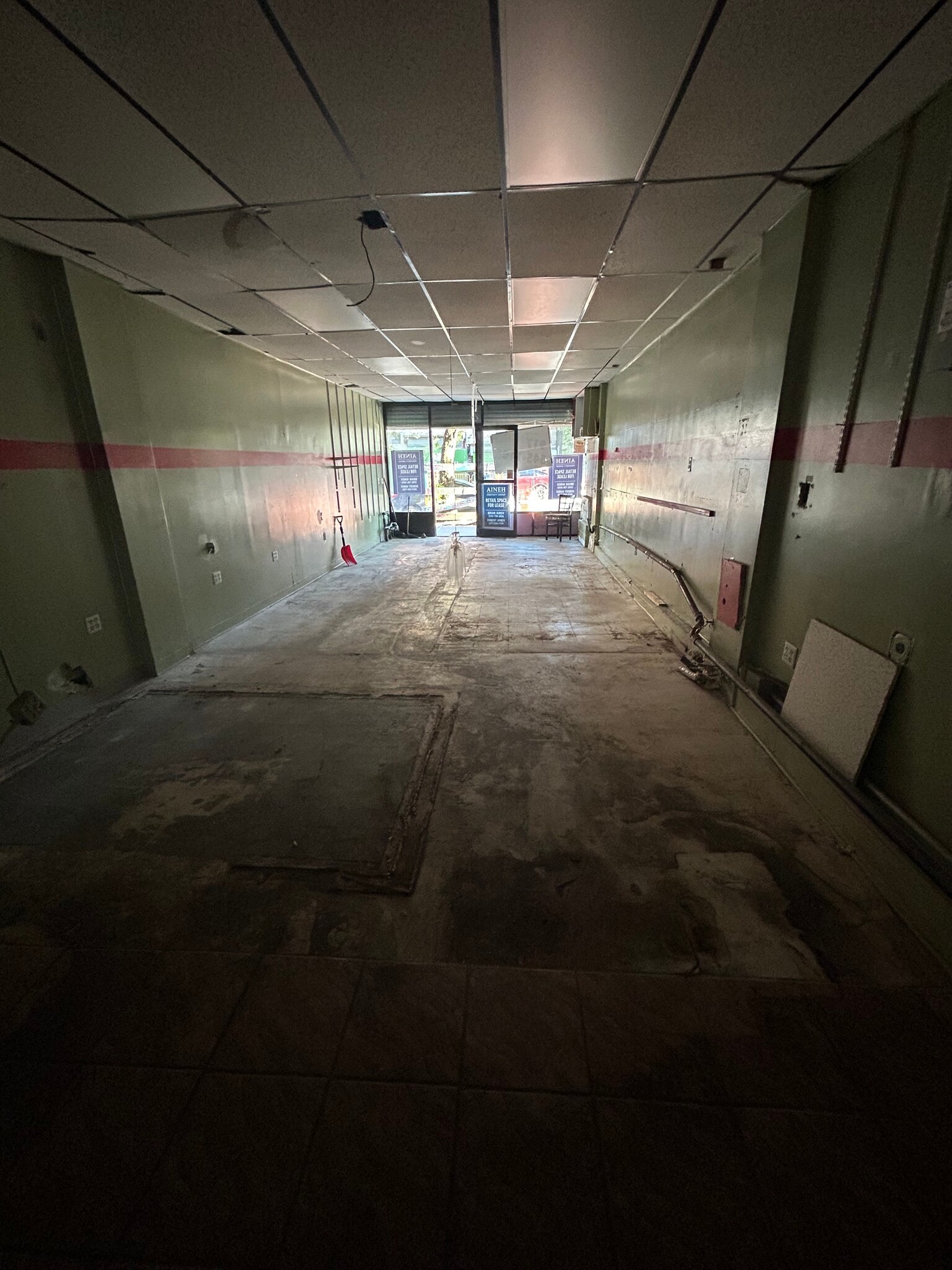 1610 Mermaid Ave, Brooklyn, NY à louer Photo du bâtiment- Image 1 de 2