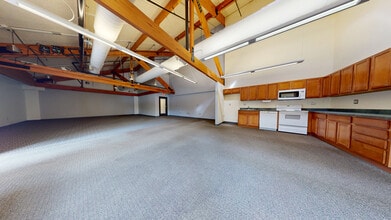 3001-3025 Miller Rd, Ann Arbor, MI for lease Interior Photo- Image 2 of 4