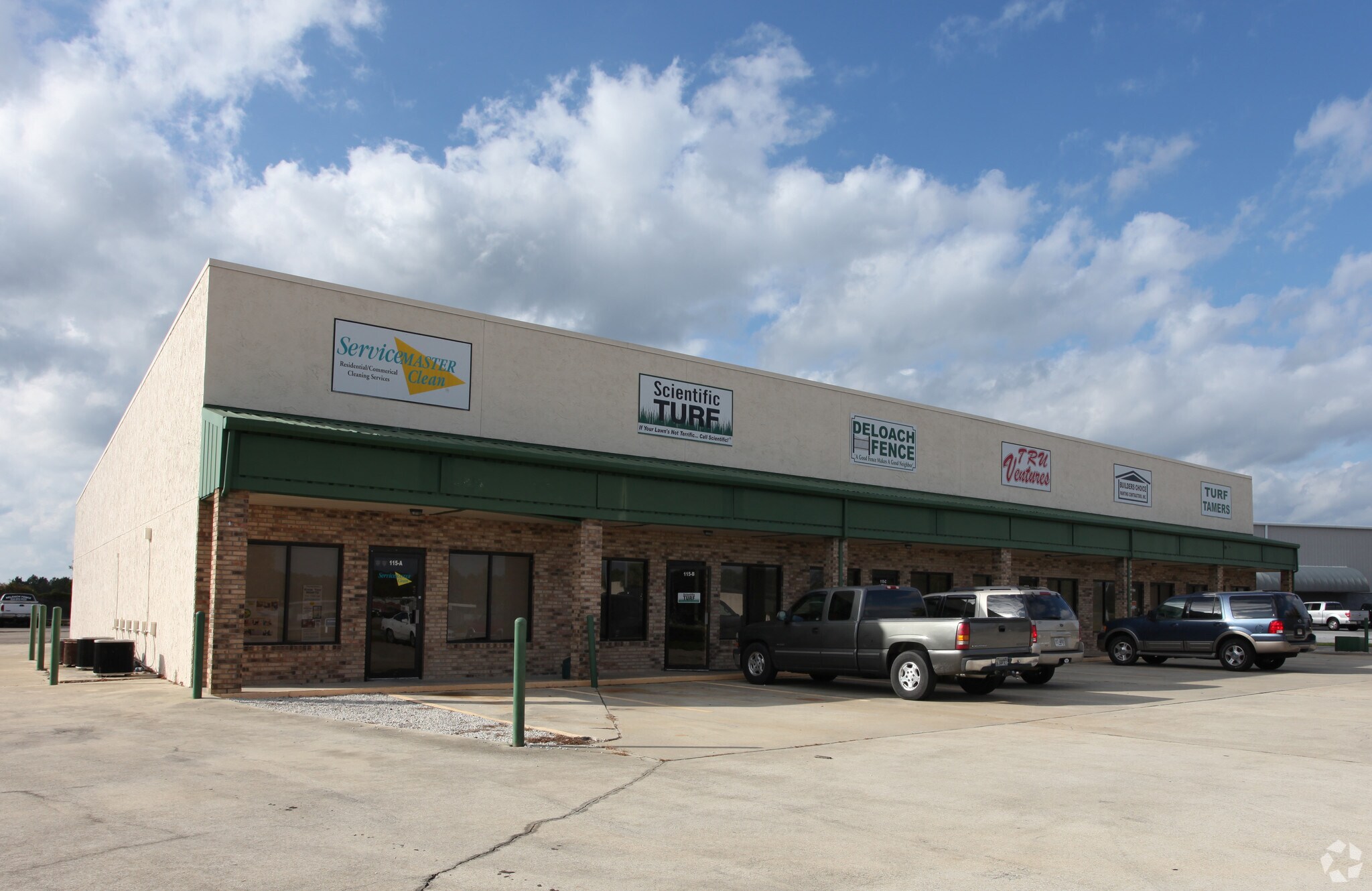 115 Industrial Way, Fayetteville, GA for lease Primary Photo- Image 1 of 4