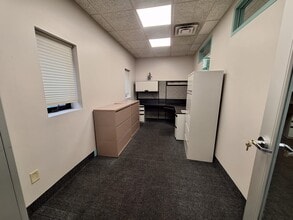 19 Jackson Ave, Collingdale, PA for lease Interior Photo- Image 1 of 1