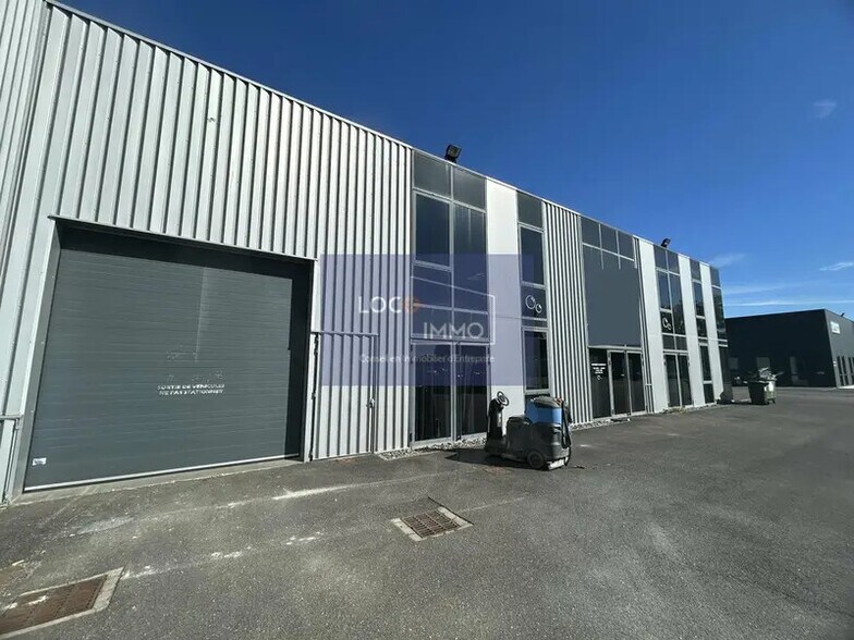 Flex dans Gradignan à louer - Photo du bâtiment - Image 2 de 12