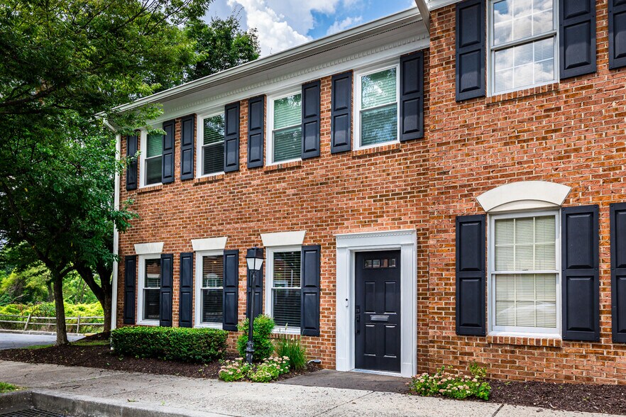 3450 Ellicott Center Dr, Ellicott City, MD à louer - Photo du bâtiment - Image 2 de 28