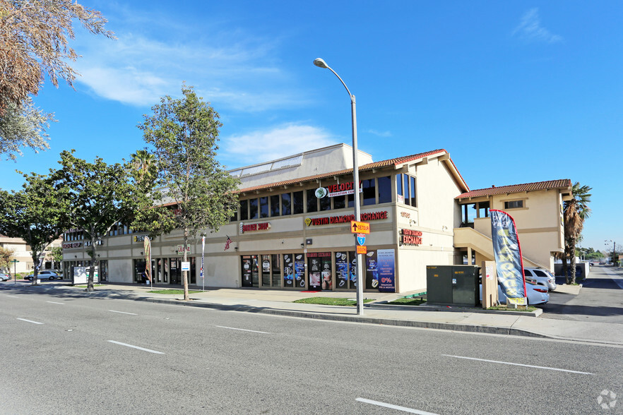 13762 Newport Ave, Tustin, CA for sale - Primary Photo - Image 1 of 1