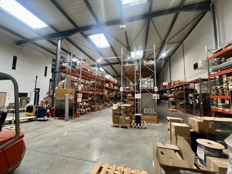 Industrial in Roissy-en-France for lease Building Photo- Image 1 of 21