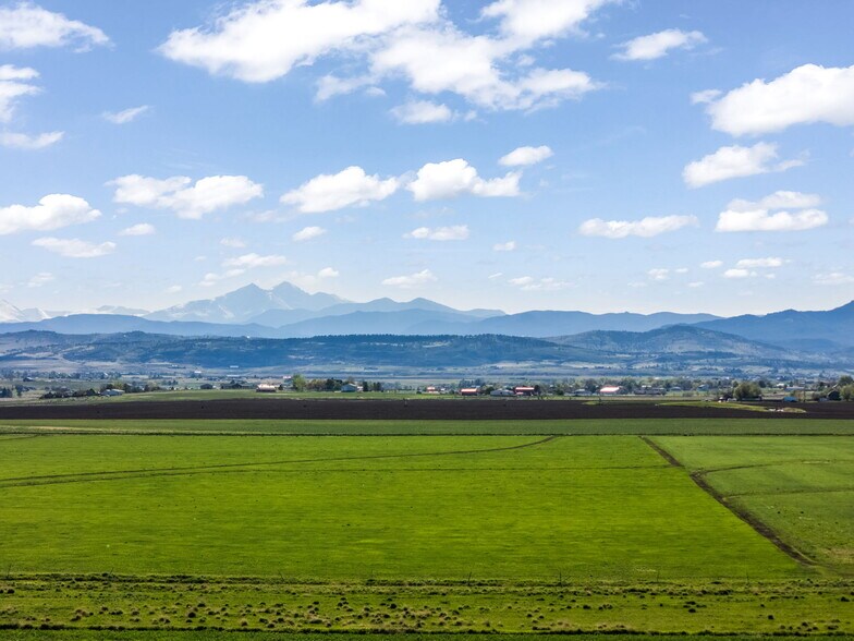 1805 W County Road 8, Berthoud, CO à vendre - Photo du bâtiment - Image 2 de 50