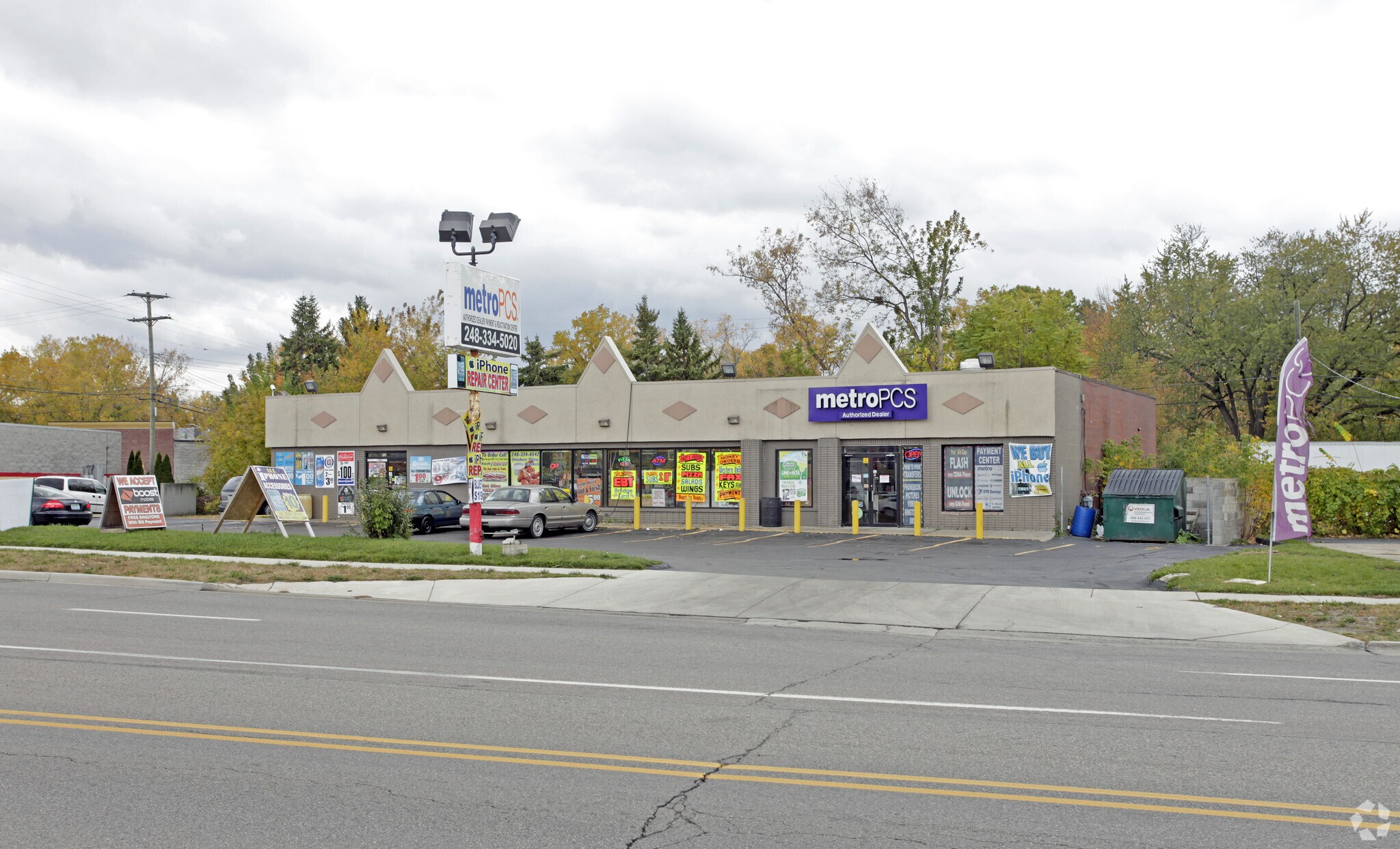 21 W Montcalm St, Pontiac, MI à louer Photo principale- Image 1 de 2