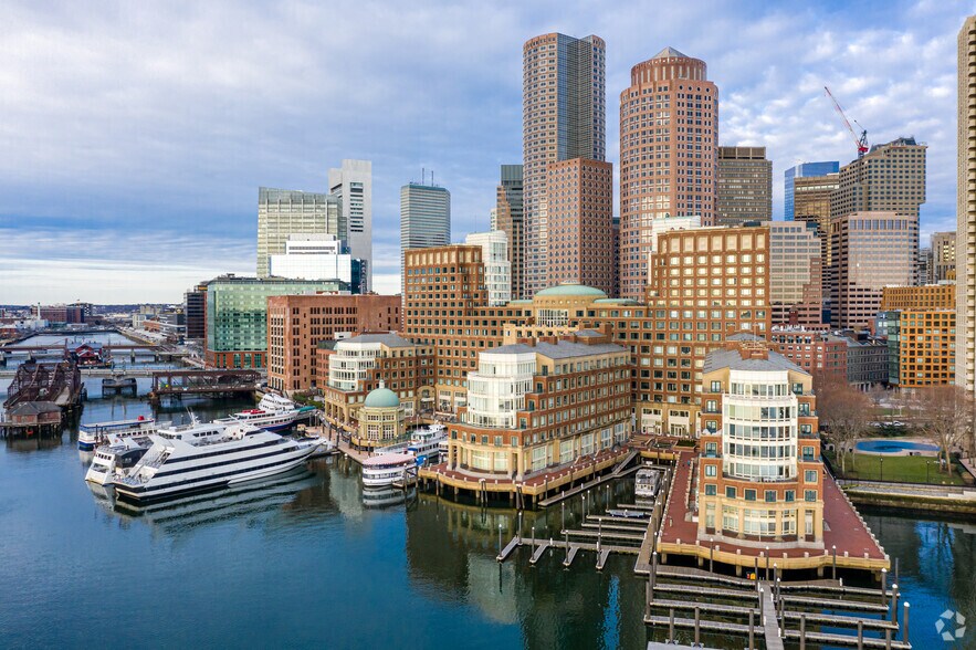 40 Rowes Wharf, Boston, MA for lease - Building Photo - Image 1 of 17